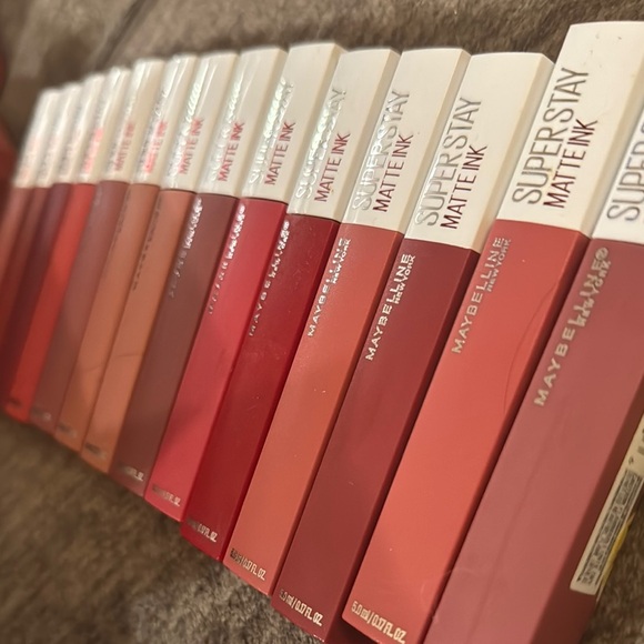 Maybelline Other - Maybelline SuperStay Matte Ink Liquid Lipstick‎ - 0.17 fl oz
2x$16